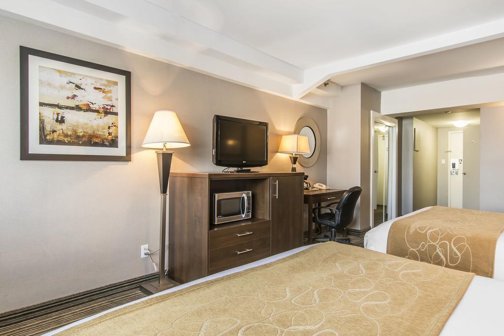 Comfort Suites Downtown Монреаль Экстерьер фото